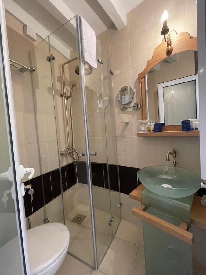 Garni Hotel Oblacinsko Jezero Oblacina Екстериор снимка