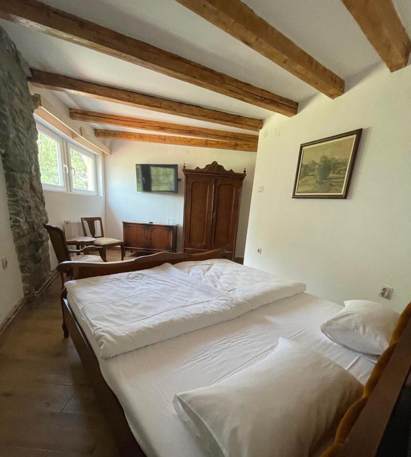Garni Hotel Oblacinsko Jezero Oblacina Екстериор снимка