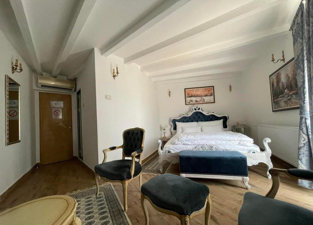 Garni Hotel Oblacinsko Jezero Oblacina Екстериор снимка