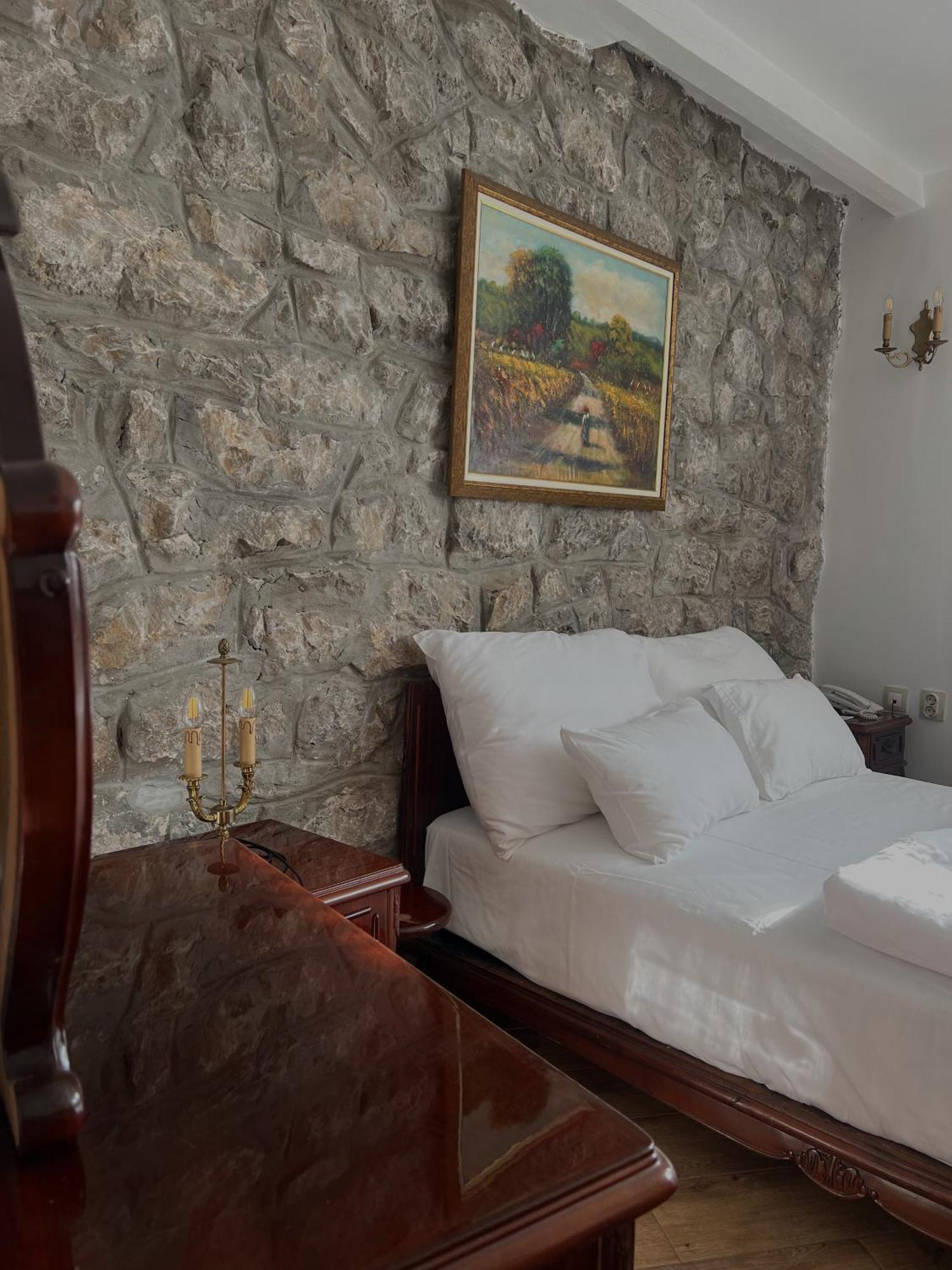 Garni Hotel Oblacinsko Jezero Oblacina Екстериор снимка